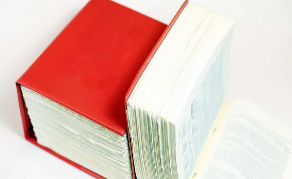 Procédures judiciaires en France et en Roumanie. Publications